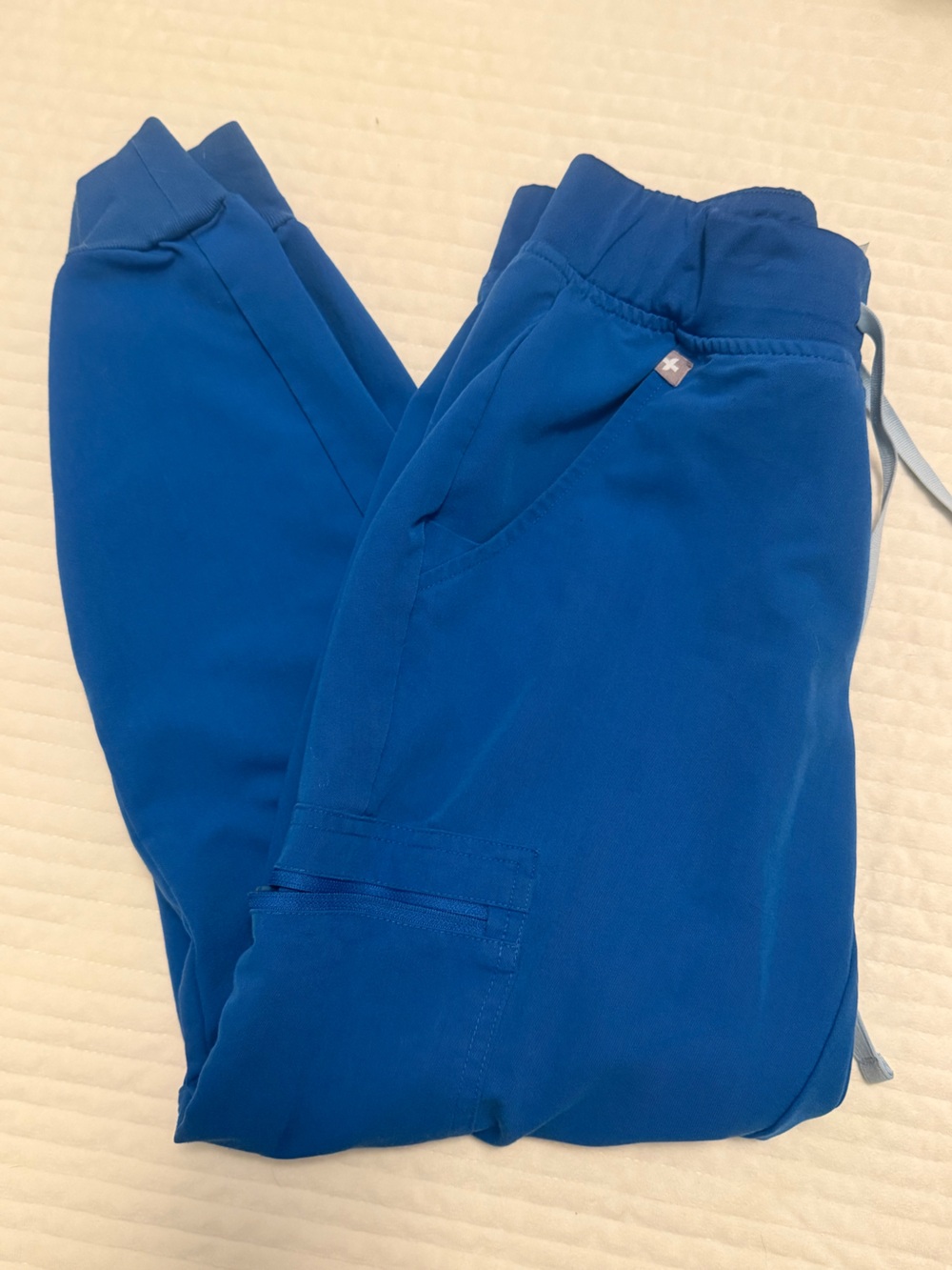 Women’s FIGS Blue Scrub Jogger Pants